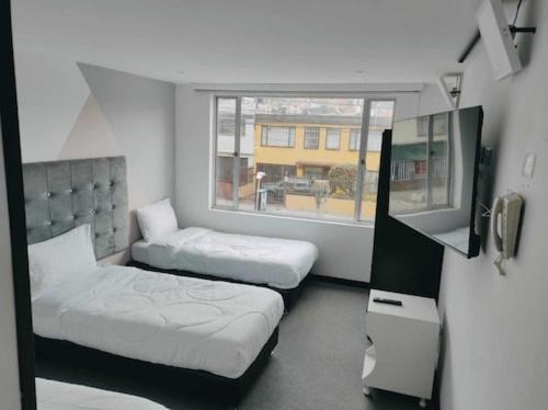 Hotel Star Plus Bogota Bagian luar foto